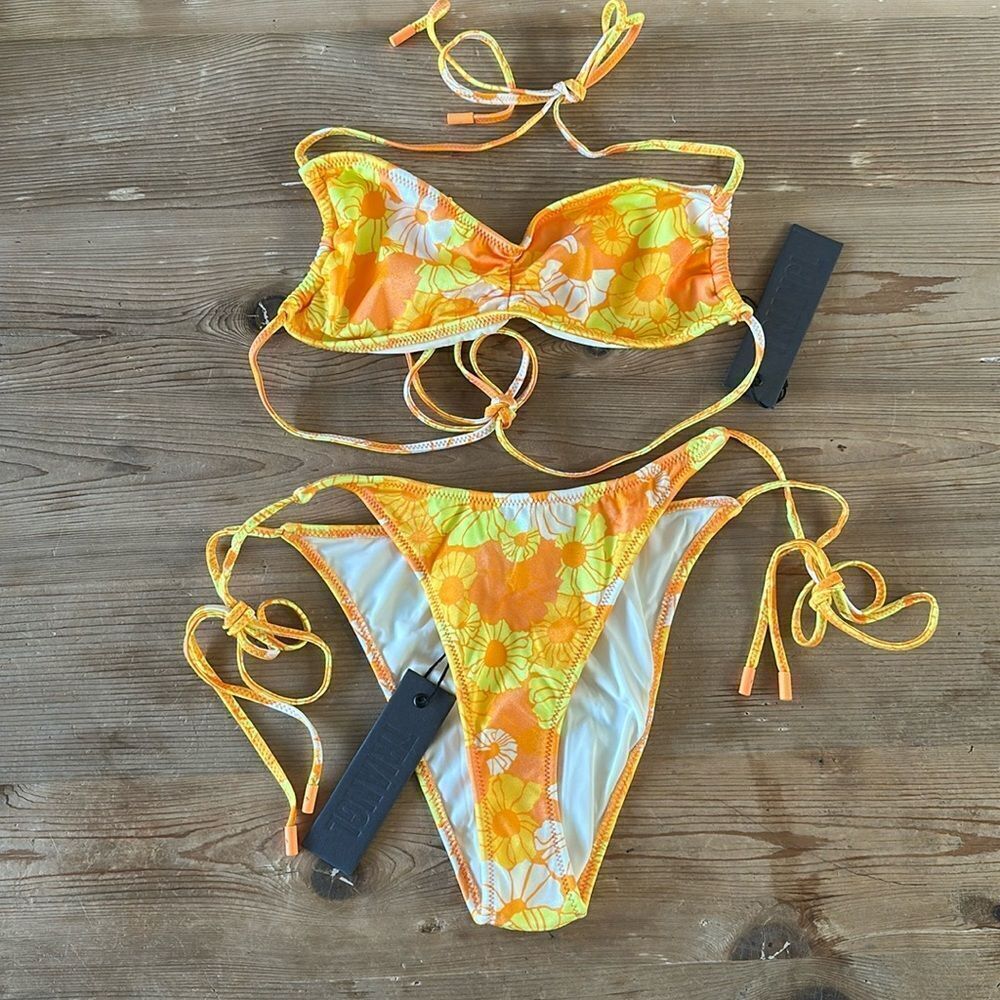 TRIANGL GRETA - PANSY SET NO BAG NEW WITH TAG